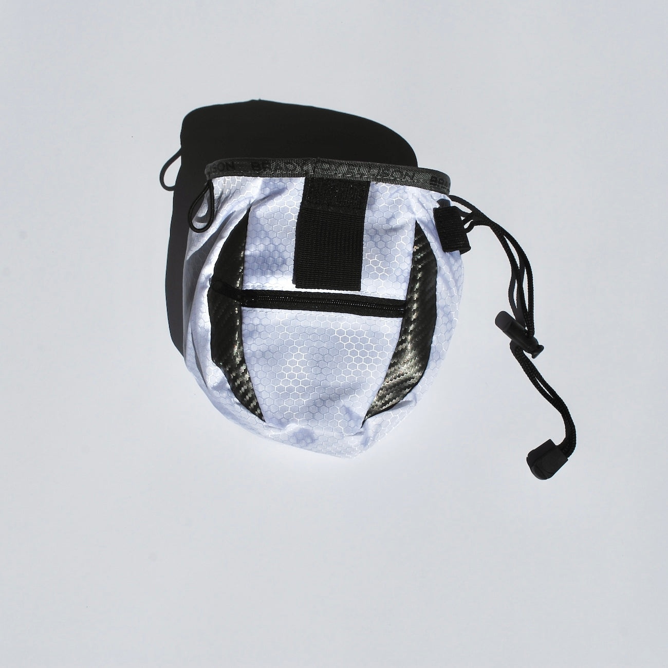 WHITE ARCHERY RELEASE POUCH